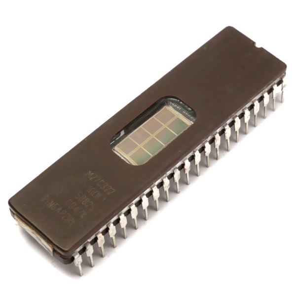 4 Chip Memoria UV-Eprom Fujitsu MBM2732A-20 32kb (4Kx8) DIP-24 21V 200ns – Usati