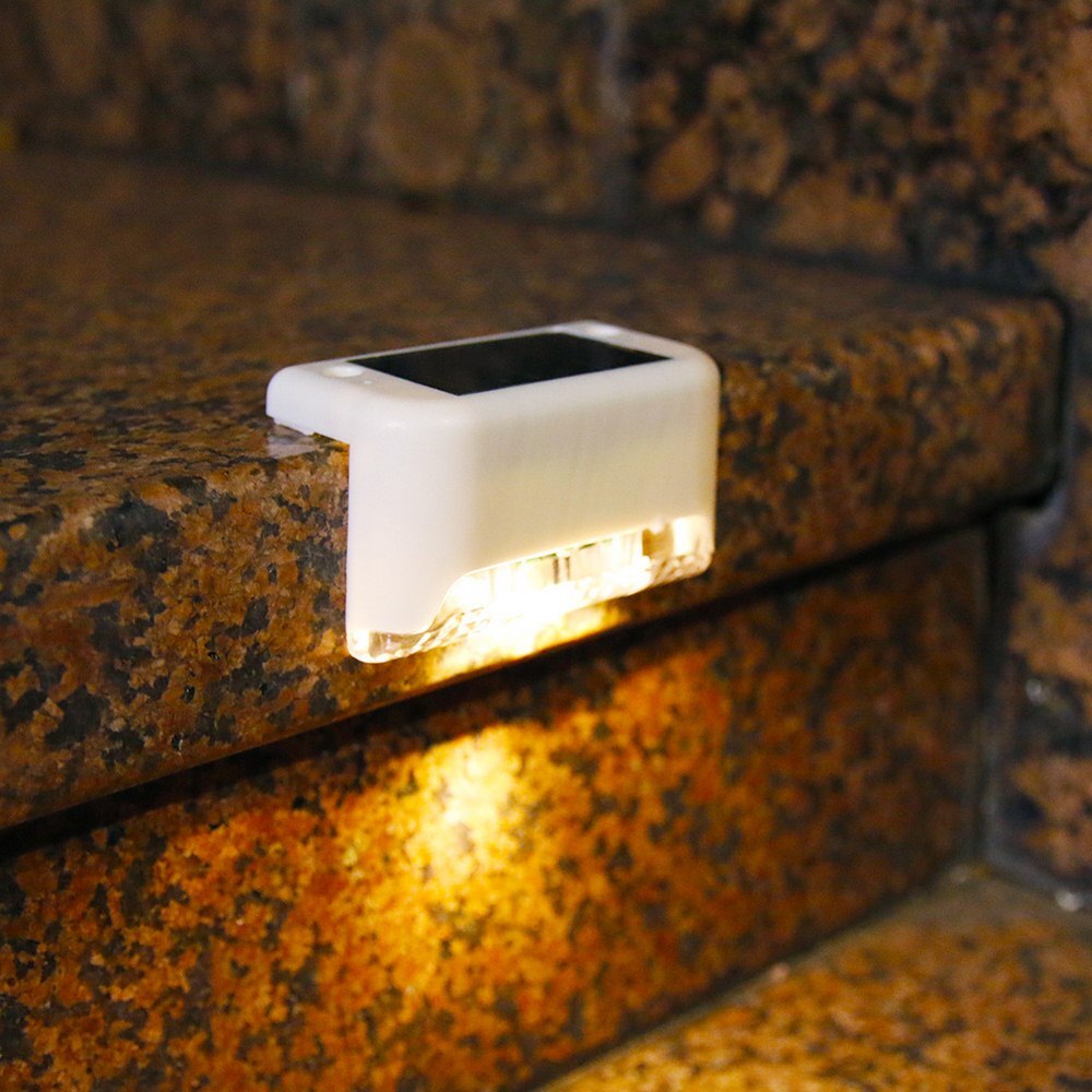 Solar Led Lamp  - 4 stuks - sfeervolle tuinverlichting op zonne Energie - verschillende kleuren - buitenlamp - trap lamp - betaalbaar - IP44 waterdicht