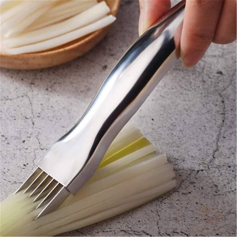 Groentesnijder - kruidensnijder - RVS - keuken gadget - even een uitje snijden gaat nu sneller dan ooit
