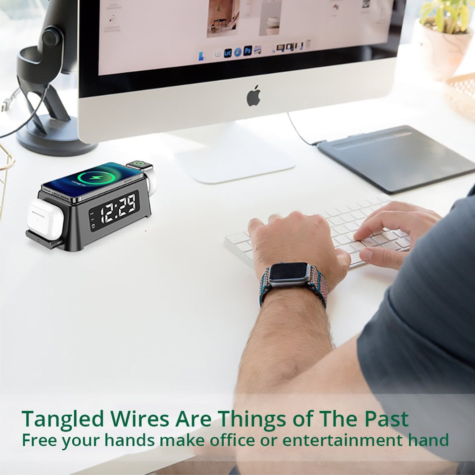 4 in 1 wekker oplaadstation - Laad al uw apparaten tegelijkertijd op - docking station met LED verlichting en digitale klok - QI draadloze oplader voor iPhone, Samsung, Airpods, Galaxy Buds &amp; AppleWatch