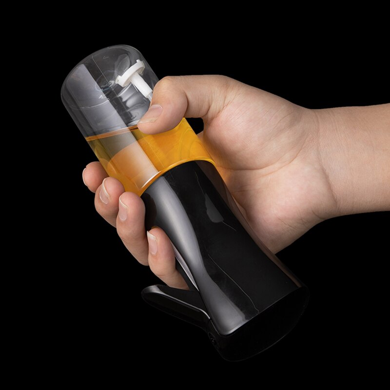 Oliefles - olijfoliefles - cooking spray - anti-slip - diffuser Bottle - nooit meer knoeien of teveel olie in uw pan - zwart en wit - 200ml