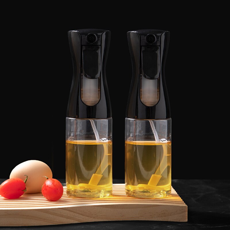 Oliefles - olijfoliefles - cooking spray - anti-slip - diffuser Bottle - nooit meer knoeien of teveel olie in uw pan - zwart en wit - 200ml