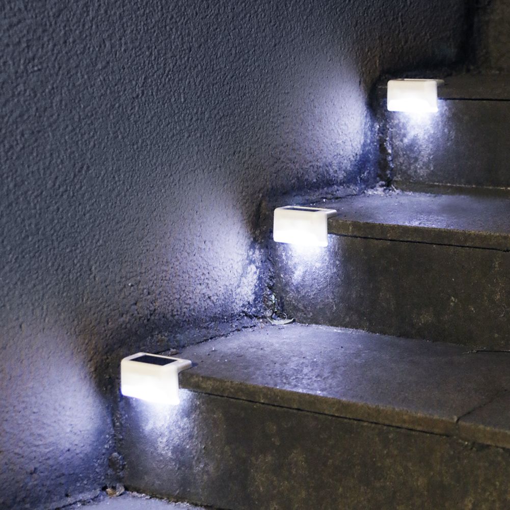 Solar Led Lamp  - 4 stuks - sfeervolle tuinverlichting op zonne Energie - verschillende kleuren - buitenlamp - trap lamp - betaalbaar - IP44 waterdicht