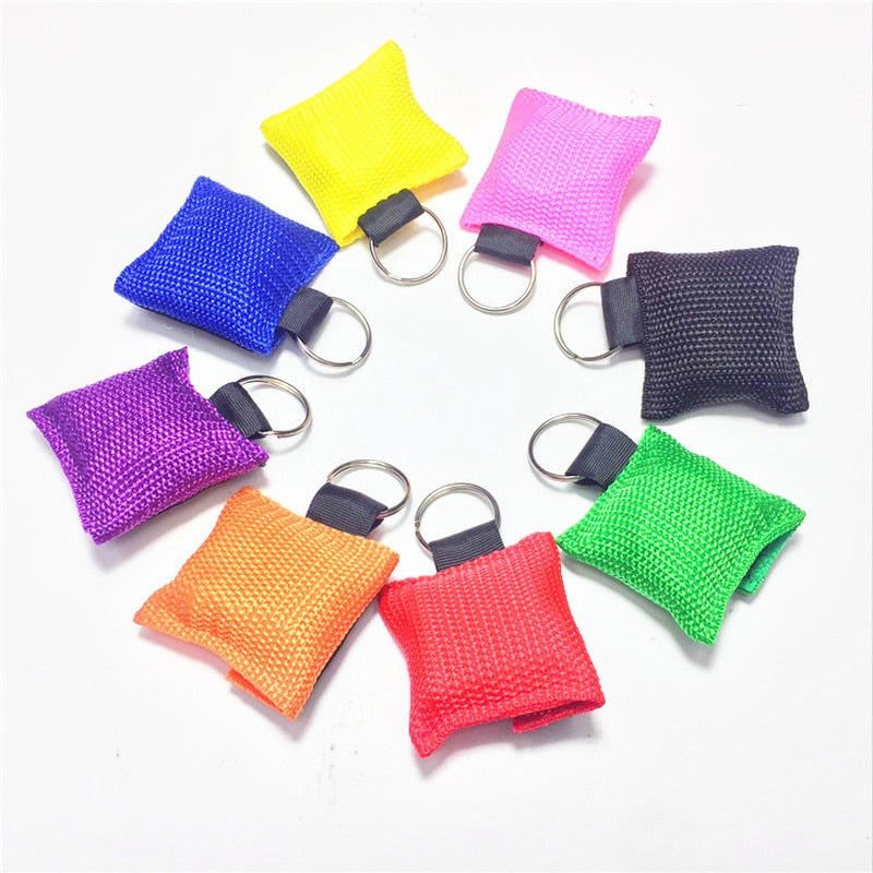 Sleutelhanger met CPR masker - Kiss of life - reanimatiemasker groen - CPR face Shield - Sleutelhanger Verschillende Kleuren - 5cm - CPR Masker met Wegwerp Beademingsmasker