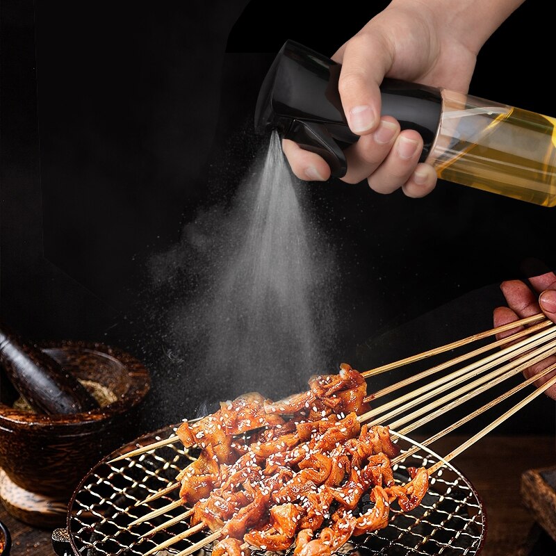 Oliefles - olijfoliefles - cooking spray - anti-slip - diffuser Bottle - nooit meer knoeien of teveel olie in uw pan - zwart en wit - 200ml