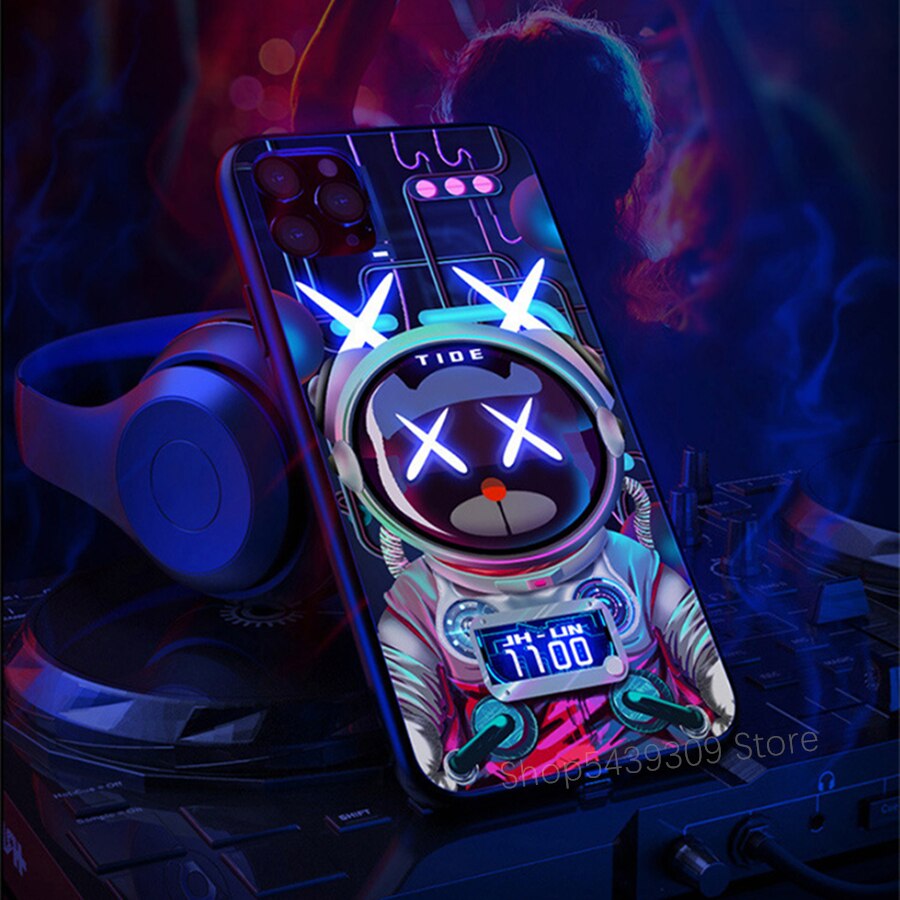 Lichtgevende telefoon case - cyberpunk - fashion - voor de echte trendsetter - nog niet bekend op de markt - nieuwe rage vanuit Japan