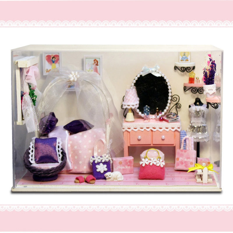 CUTEROOM Miniature Wooden Dollhouse in Set with Furniture and LED Light, Model for Girls and Teenagers (Gift Shop CUTEROOM Miniature Wooden Dollhouse in Set with Furniture and LED Light, Model for Girls and Teenagers (Gift Shop