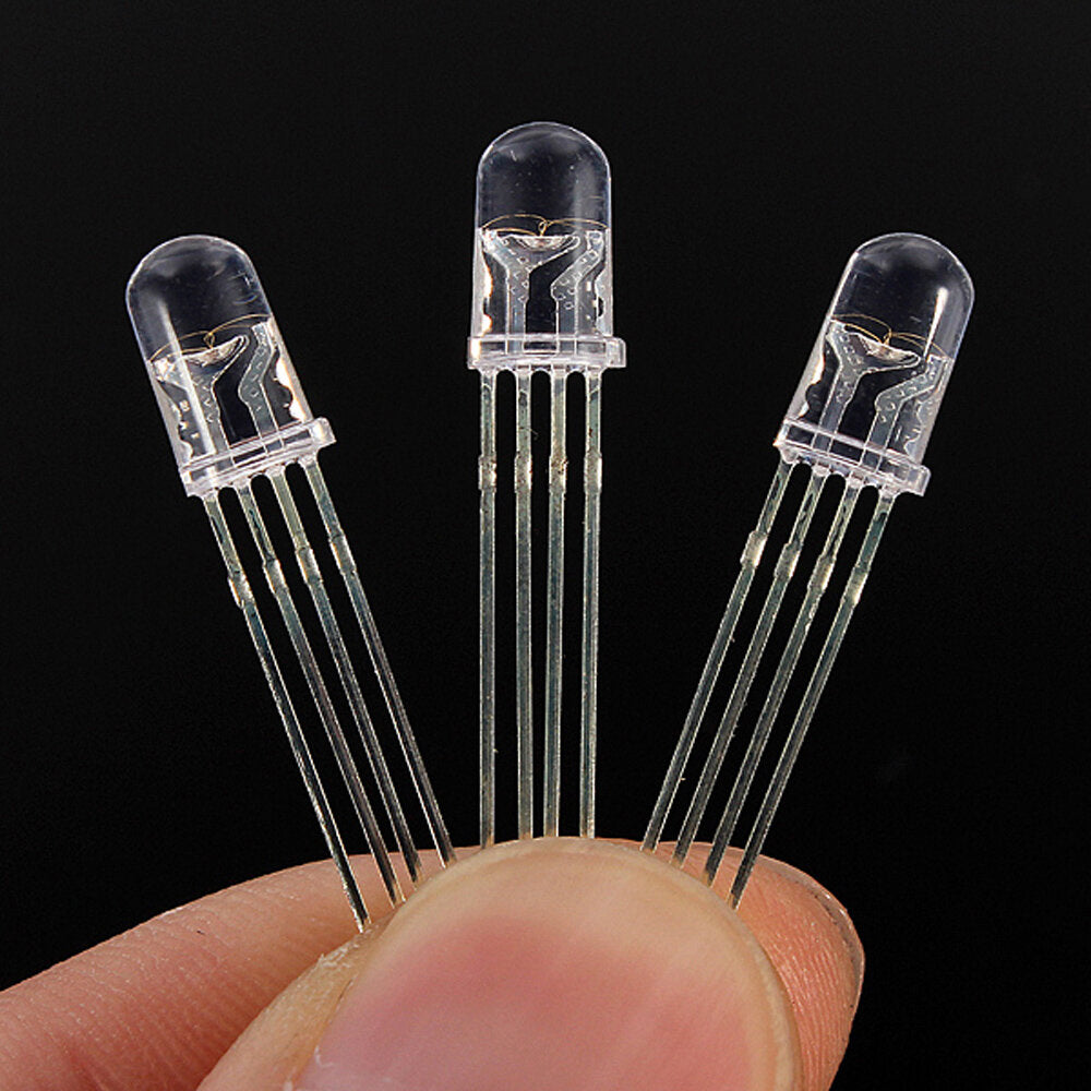 50 stuks 5mm full-color led rgb gemeenschappelijke anode vier voeten transparant hoogtepunt kleur licht 5mm diode colorful