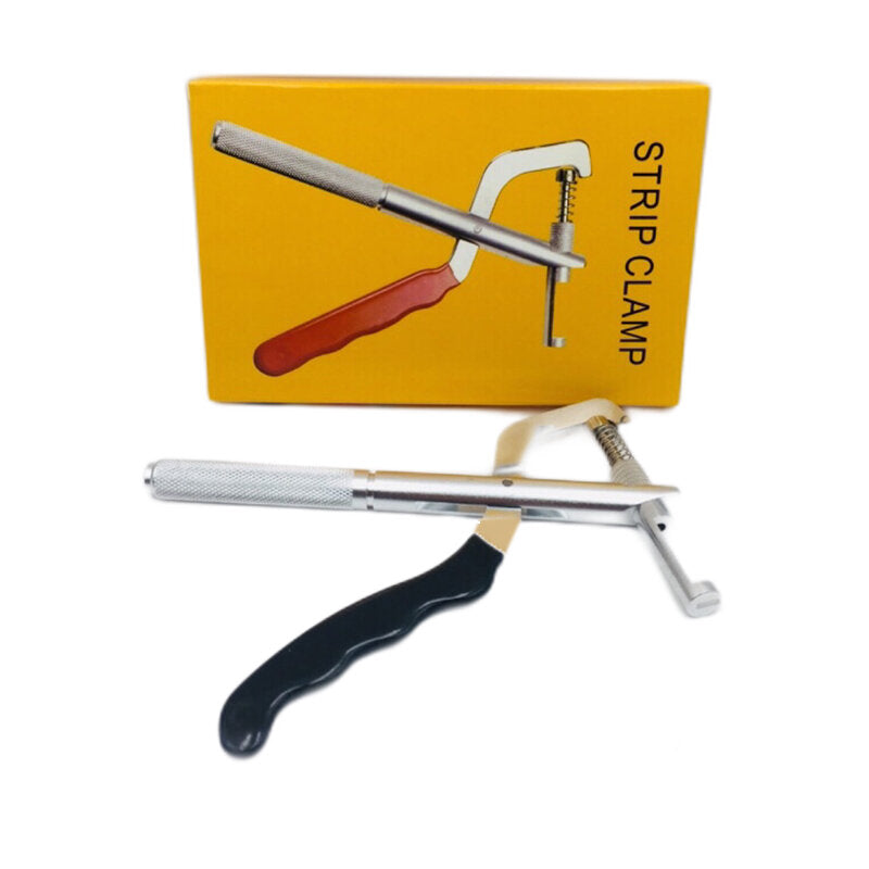 vouwsleuteltang met splitpen. in de hand gehouden tang voor het verwijderen van riem. tang voor het verwijderen van riem