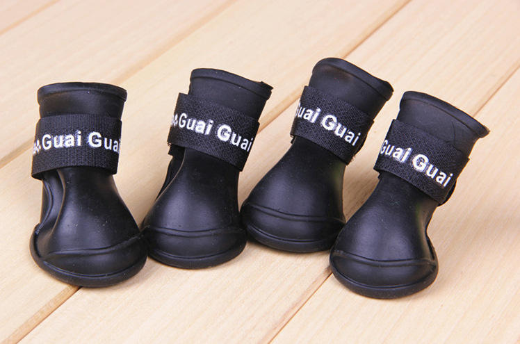 4 stuks / 1 set draagbare hond waterdichte laarzen regen schoenen antislip