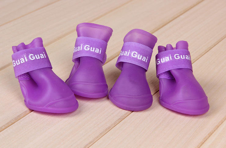 4 stuks / 1 set draagbare hond waterdichte laarzen regen schoenen antislip