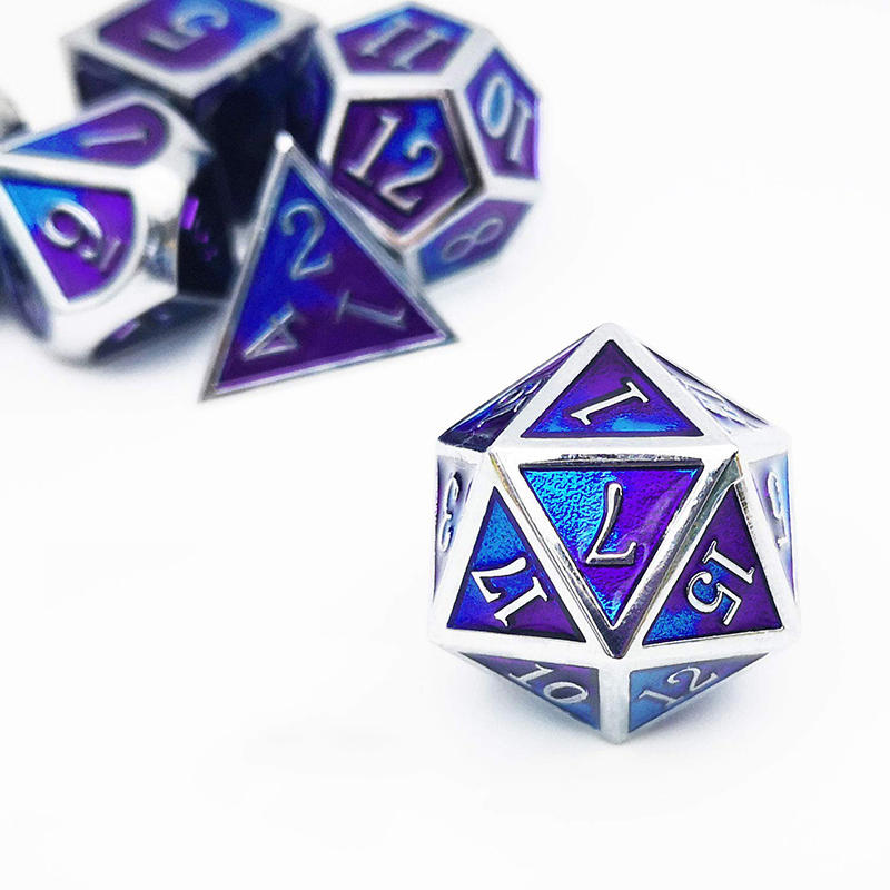 7 stuks gemengde kleur polyhedral dobbelstenen metalen rpg dobbelstenen set met fluwelen zak kerkers en draak zwarte tafel games zinklegering math onderwijs